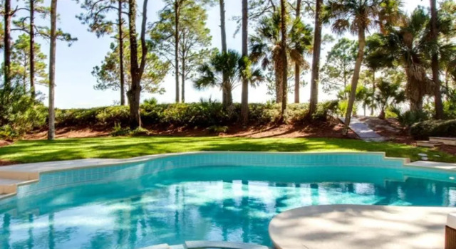 7 Black Duck - Top Notch Views & Amenities in a Private Oceanfront Oasis