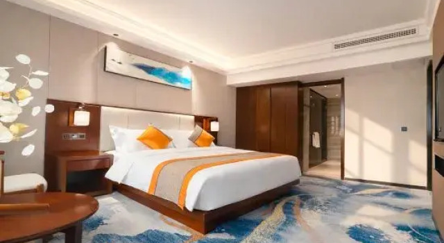 Люкс Deluxe Weixin Zhenghang Grand Hotel