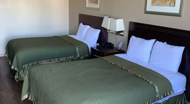 Номер Economy Allen Park Motor Lodge