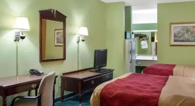 Quality Inn & Suites, Réserver Hôtel Canton Mississippi
