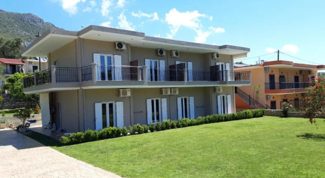 Nikos Dimas Studios, Rezerwuj Hotel Parga 