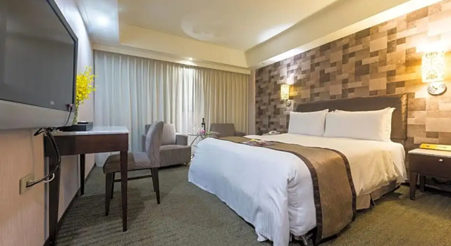 Deluxe Suite Forward Suites I