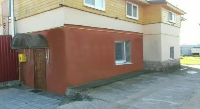 Guest House on Larkina 18, Prenota Affittacamere Pskov 