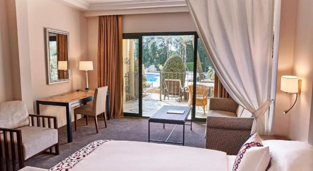 Двухместный номер Deluxe с видом на бассейн Steigenberger Hotel and Resort Camp de Mar