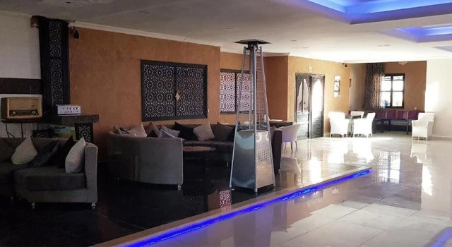 Al Baraka Des Loisirs, Rezerwuj Hotel Hotele w Souss-Massa-Draa z basenem, Basen
