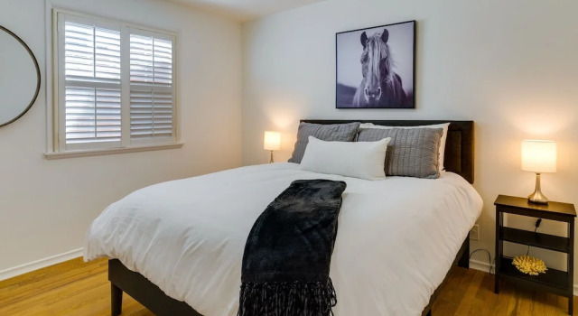 Downtown Kirkland Rental: Steps to Lake Washington, Забронировать Дом для отпуска Киркленд штат Вашингтон