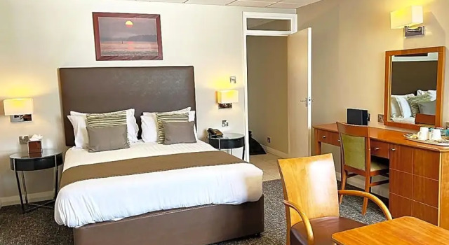 Номер Economy Sandbanks Hotel