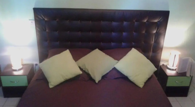 Gite Gabrielle, Book Apartment Saint-Jean-d'Alcapies Aveyron