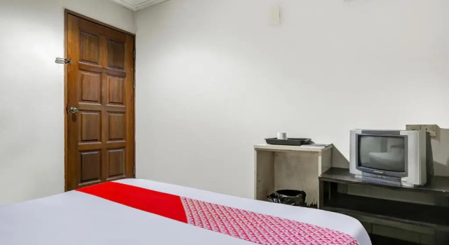 Двухместный номер Standard OYO 90376 Centre Point Hotel