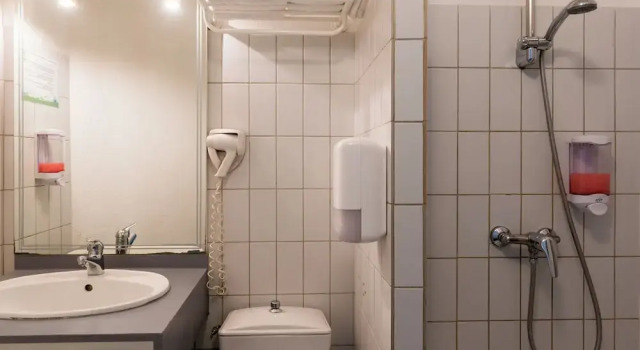 Трёхместный семейный номер Comfort The Originals City, Hôtel La Belle Étape, Brignoles