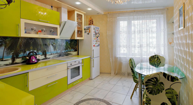 Апартаменты с балконом Elite Apartments на улице Совхозная 11