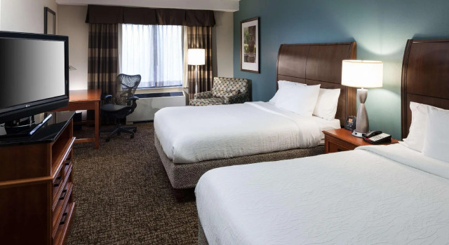 Четырёхместный номер Premium Hilton Garden Inn Rockaway