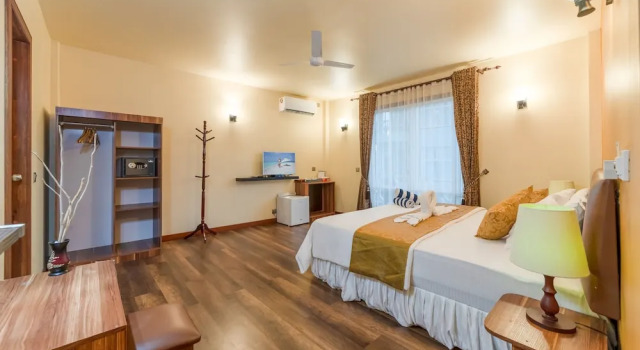 Двухместный номер Deluxe с балконом Вилла Ostrov Beach