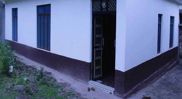 POP 92903 Fareeda Homestay, Забронировать Отель Джамму Джамму и Кашмир
