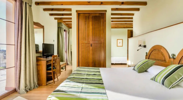 Полулюкс Hotel Rural Los Nogales