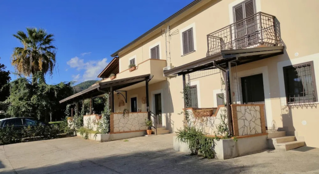 B&B Casale Shanti, Забронировать Отель «постель и завтрак» Отели Ciociaria с завтраком, Завтраки