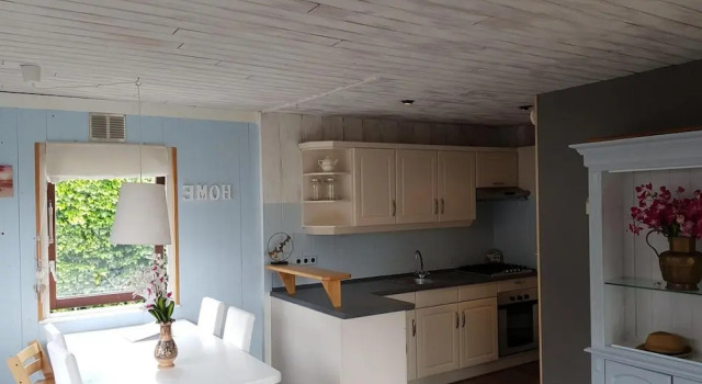 Attractive Bungalow Near Beach, Dunes