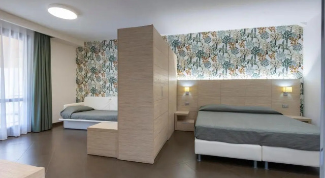 Полулюкс Alaba Hotel