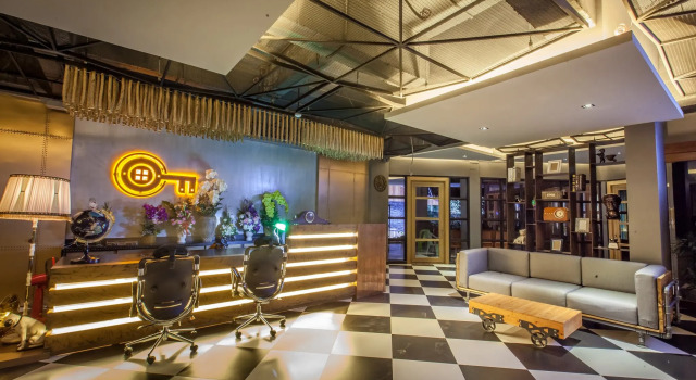 Loftmania Boutique Hotel