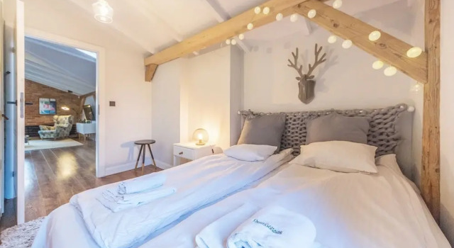Dom & House - Apartment Loft Supreme, Varaa Huoneisto Hotellit Pommeri pysäköinnillä, Pysäköinti