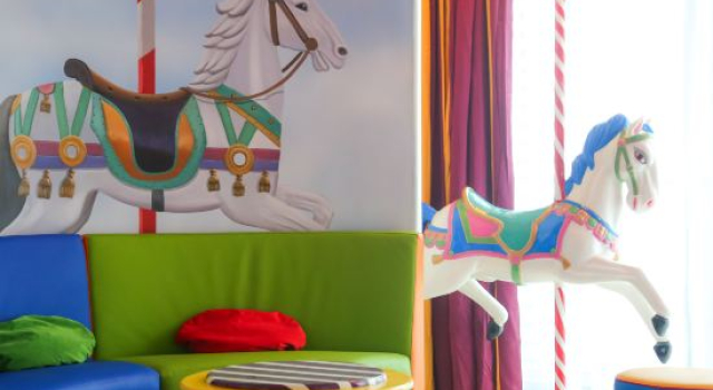 Люкс Qingdao Mangrove Resort World (Magic Hotel)