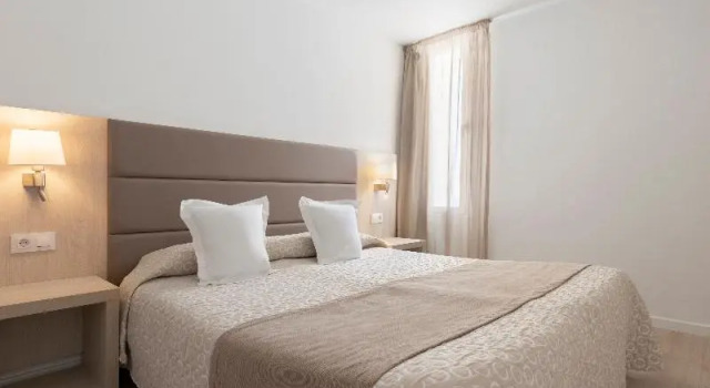 Standard room with balcony Hotel Palia Sa Coma Playa
