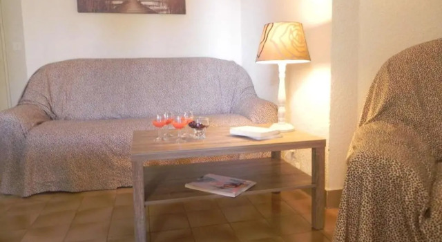 Appartement Saint-Raphaël, 3 pièces, 4 personnes - FR-1-226A-146, Book Apartment Saint-Raphaël Mimosa Road