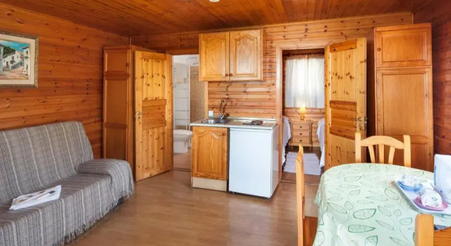 Бунгало Hotel y Bungalows Balcón de Competa