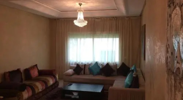 Cozy Apartment, Забронировать Апартаменты/квартира Апартаменты Касабланки, рядом с Торговый центр Twin Center, Апартаменты/квартира