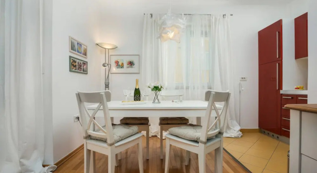 Apartment Elena, Забронировать Апартаменты/квартира Апартаменты Rovinj Riviera, Апартаменты/квартира