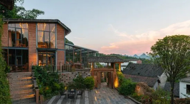 Yangshuo Xiaxiang yishanjing homestay, Prenota Hotel Hotel a Yangshuo con parcheggio, Parcheggio