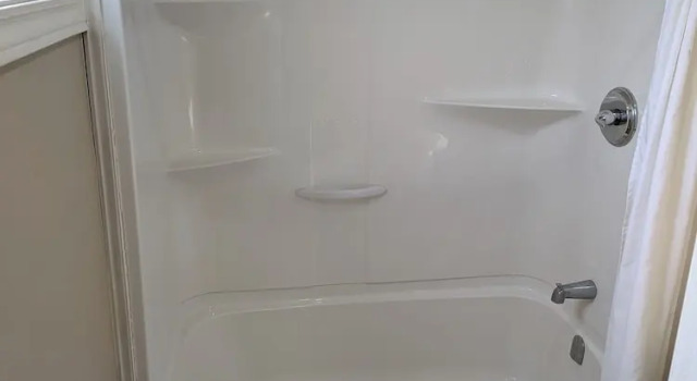 Трёхместный семейный номер Standard Fundy Line Motel