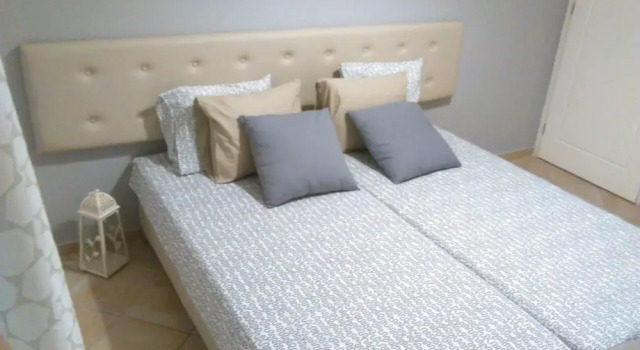 Apartment - Sleeps up to 10 & Beachfront Access, Забронировать Апартаменты/квартира Апартаменты Калимнос, рядом с Пляж Массури, Апартаменты/квартира