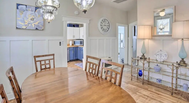 Коттедж Mountain-view Lead Home w/ Patio + Fire Pit!