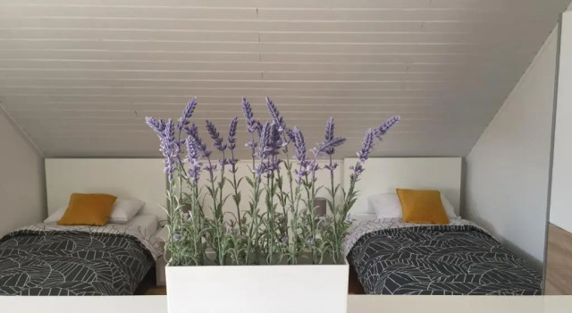Apartman studio SONAS 3, Rezerwuj Apartament Hotele w Karlovac county z parkingiem, Parking