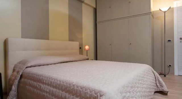 Alex's Guest House, Book Pension Hoteller i Gianicolense med parkering, Parkering