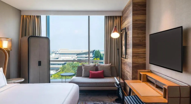 Двухместный номер Standard Swissôtel Jakarta PIK Avenue