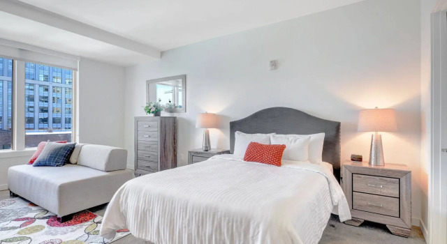 Oakwood Portland Pearl District, Забронировать Отель Портленд Willamette Valley, рядом с Церковь св. Михаила Архангела