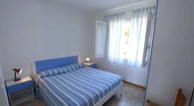 Charming Villa Near the Beach With Parking, Book Villa Hoteller i Friuli Venezia Giulia med parkering, Parkering