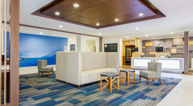 Holiday Inn Express & Suites Newport News by IHG