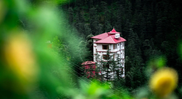 Hassan Valley Retreat, Забронировать Отель «постель и завтрак» Отели штата Химачал-Прадеш с завтраком, Завтраки