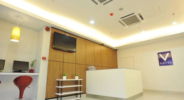 V Hotel Kuala Lumpur, Забронировать Отель Отели Федеральной территории Куала-Лумпура 3 звезды, 3*