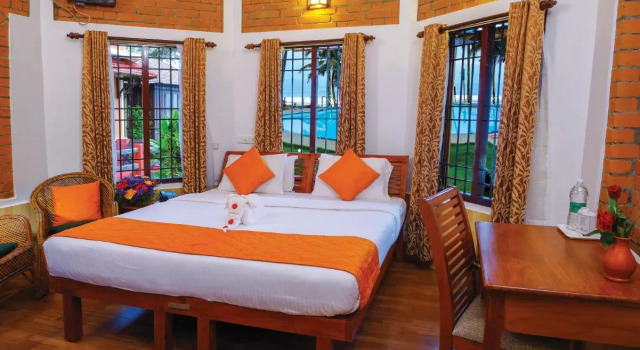 Krishnatheeram Ayur Holy Beach Resorts, Забронировать Отель Отели Чирайнкижу с парковкой, Парковка