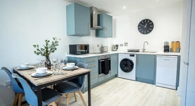 Апартаменты с 2 комнатами Modern Luxe 1 & 2 Bed Apts near Granby Plaza by Sojo Stay