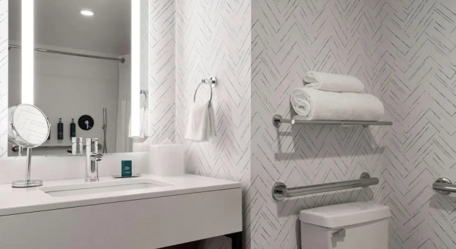 Двухместный люкс DoubleTree by Hilton Hartford Downtown