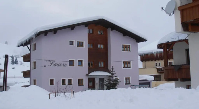 Haus Lawerz, Rezervasyon Otel Nauders Tirol