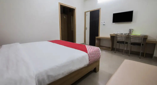 Номер Standard OYO 15700 Spectrum Residency