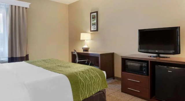 Люкс Comfort Inn Willow Springs US 60 and US 63