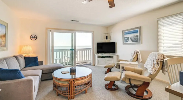 Oceanfront Condo w/ Pool Access in Surfside Beach!, Забронировать Апартаменты/квартира Апартаменты Южной Каролины, Апартаменты/квартира
