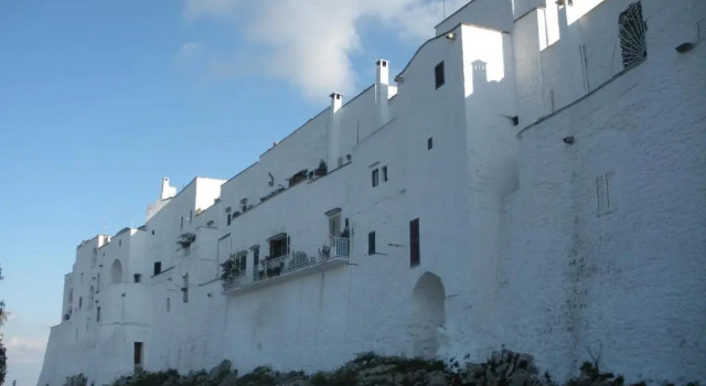 Casa Josephina - Three Level Stone Home With Balcony, 2 Roof Terraces & Sea Views